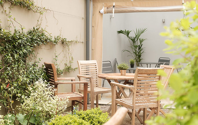 Jacks-Banner-Garden
